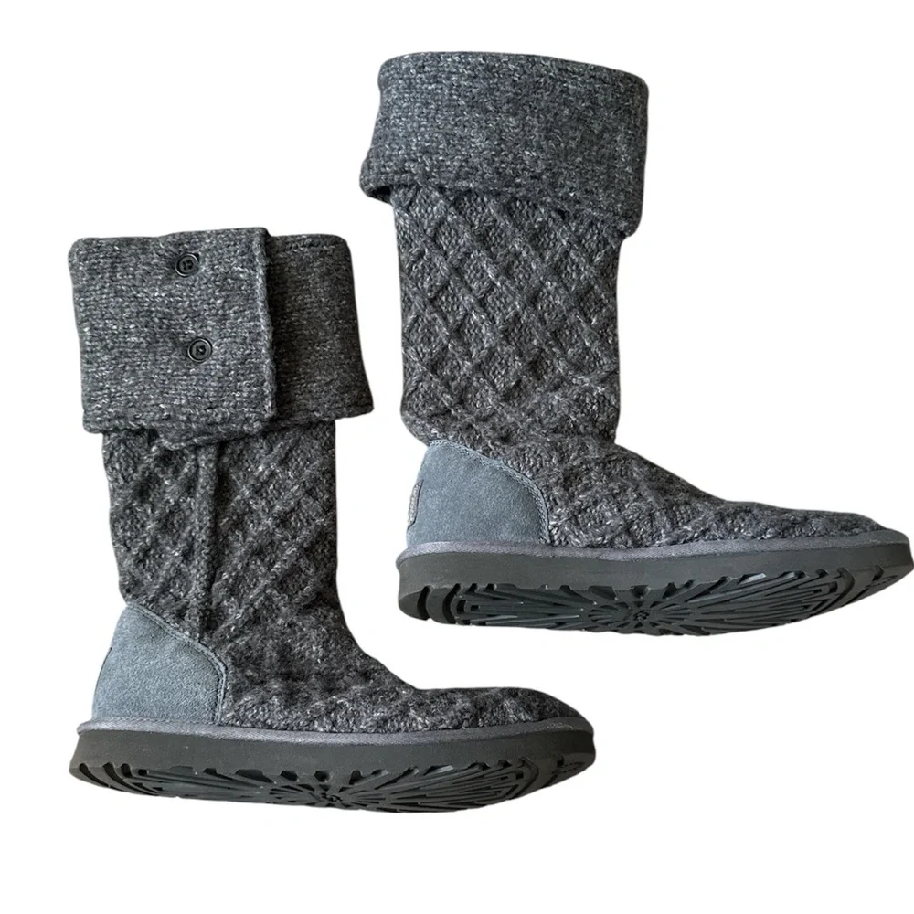 UGG Grey Boots Classic Cardy Size 9 Good Used Condition